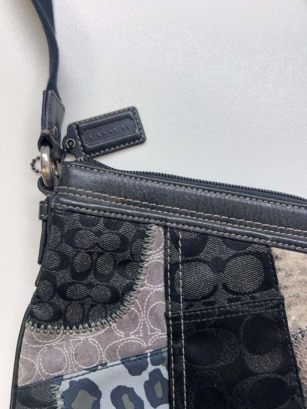 Vintage Y2K Coach Patchwork Crossbody Bag Black Animal Print Snakeskin Purse - Picture 6 of 7